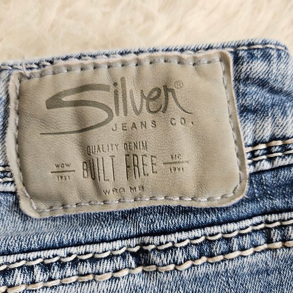 Silver Jeans Women's Blue Distress Denim Sam Shorts W27/L4 1/2 - Picture 11 of 11